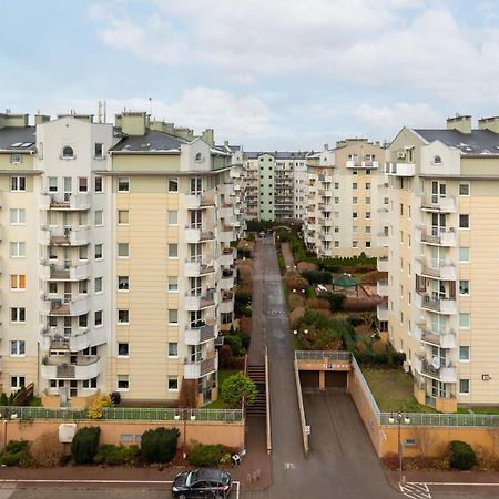Apartments Chelmonskiego Warsaw Ursus By Noclegi Renters Luaran gambar