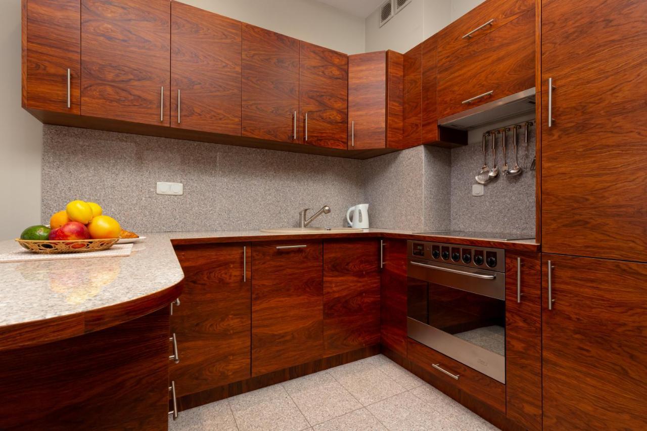 Apartments Chelmonskiego Warsaw Ursus By Noclegi Renters Luaran gambar